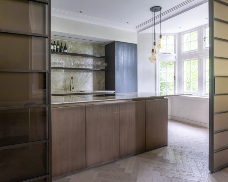 Join us at the Fontana showroom to discover how Calibre Climate air conditioning can be seamlessly integrated into exquisite Italian bespoke kitchens and joinery