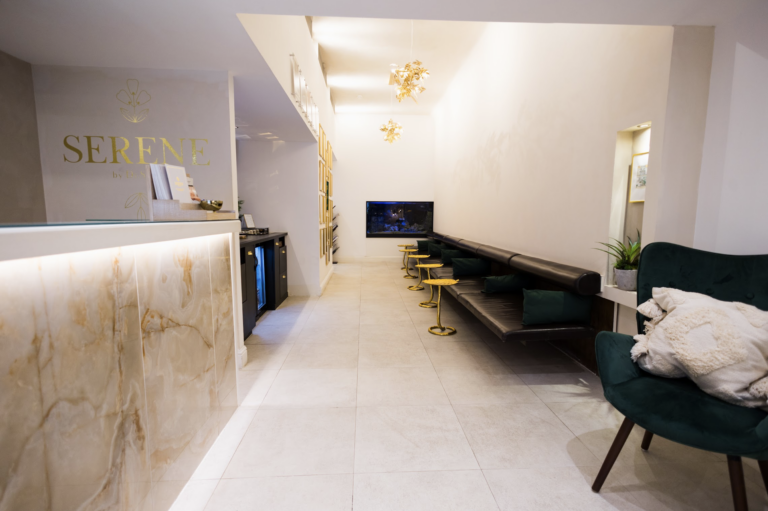 Cloud Dancer – The Art of a Bright Smile